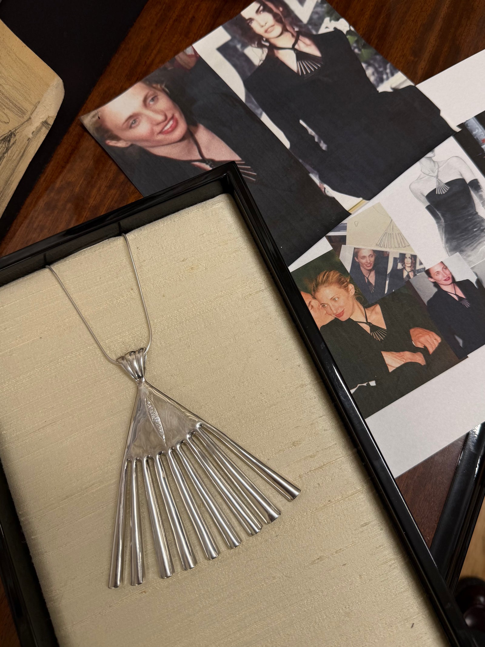 The Carolyn Fan Pendant image 6
