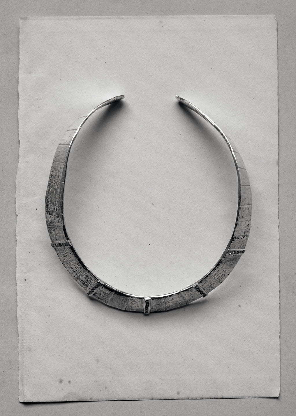 Athena Deco Collar