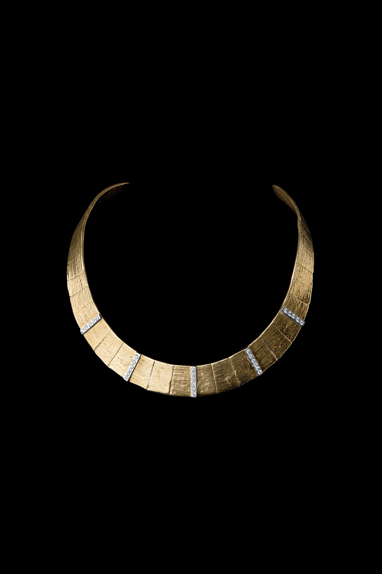Athena Deco Collar image 3
