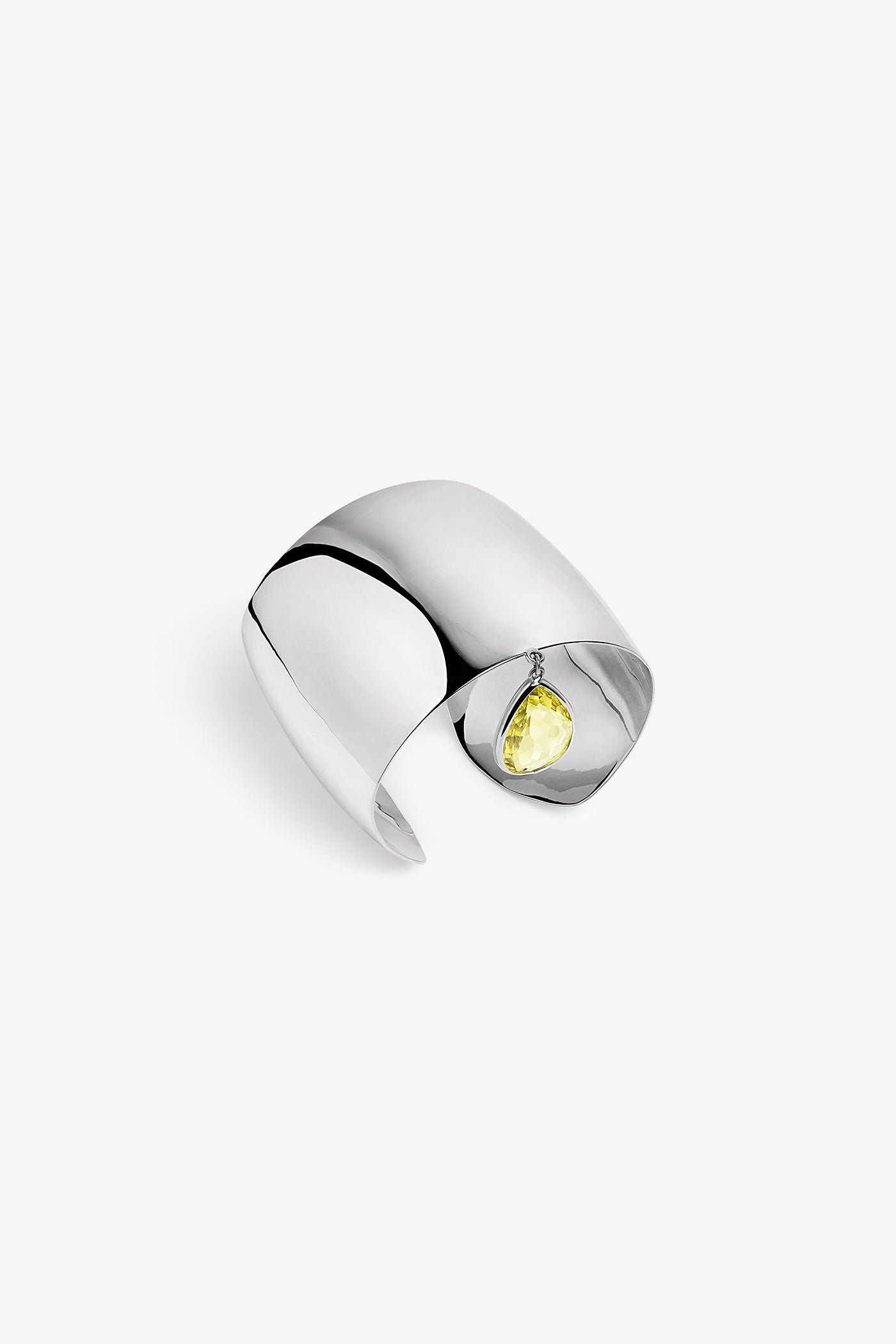 Mabel Cuff - JUJU VERA
