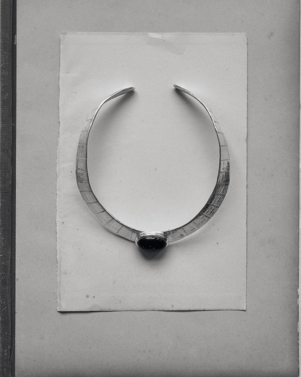 Athena Onyx Collar image 9
