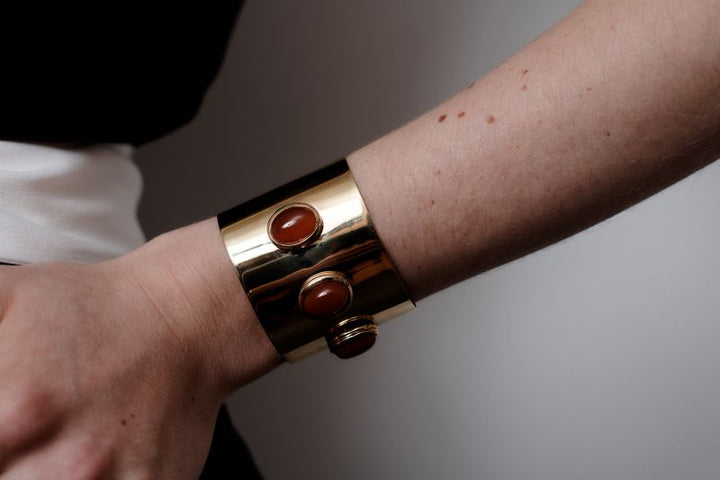 Fiona Carnelian Gold Cuff